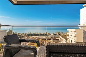 Golemi Lux Hotel
