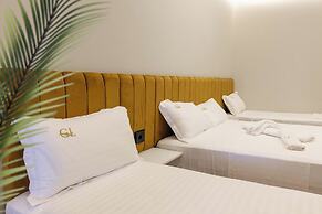 Golemi Lux Hotel