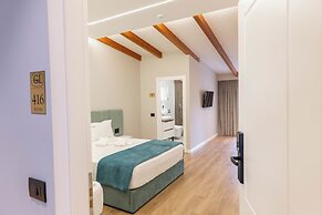 Golemi Lux Hotel