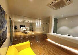 Landcorp hotels
