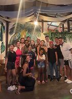 CHILL OUT HOSTEL BORACAY