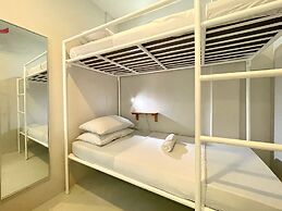 CHILL OUT HOSTEL BORACAY