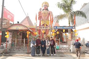 Aastha Guest House