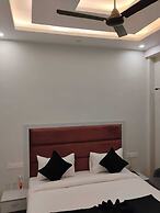 Aastha Guest House