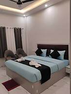 Aastha Guest House