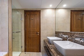 Adjacent to Aphrodite Premium Apartments I