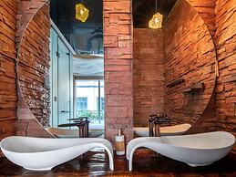 AM Manye Hotel