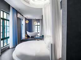 AM Manye Hotel