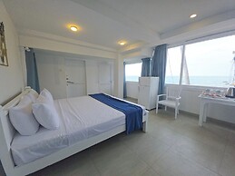 Scarlet White Resort