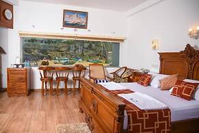 Scarlet White Resort