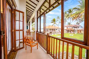 Scarlet White Resort