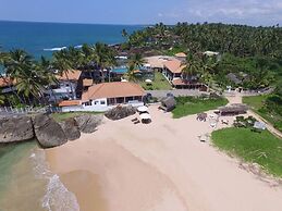Scarlet White Resort
