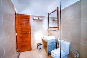 Scarlet White Resort