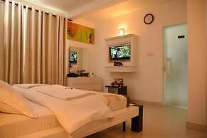 Scarlet White Resort