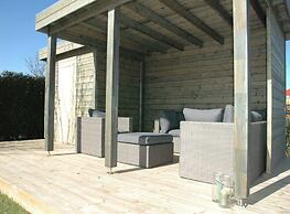 Cosy Holiday Home With Garden