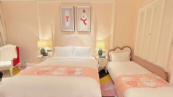 NARADA RESORT SHANGHAI  HOTEL Disney Store