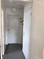 Limegrove Comfortable Three Bedroom House