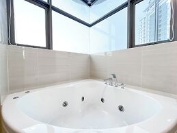 D'Rapport Residences By Manhattan Group