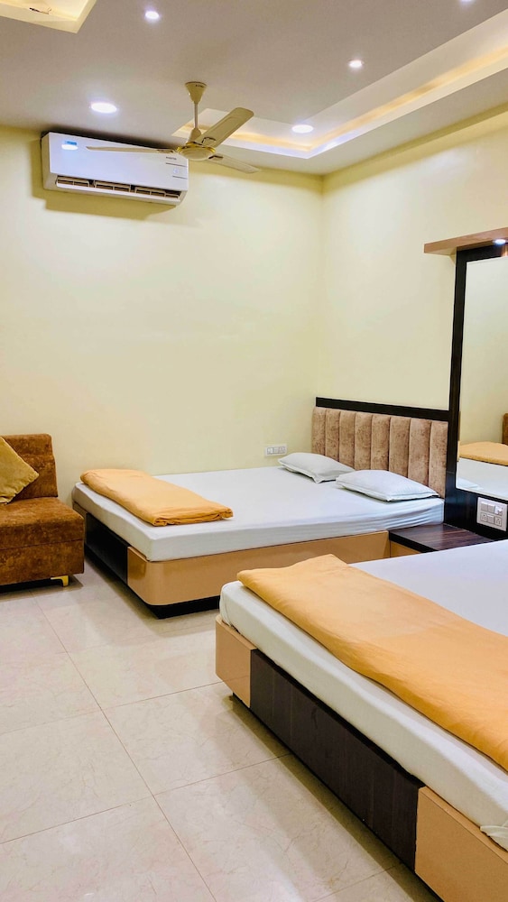 Hotel Panchavati Palace