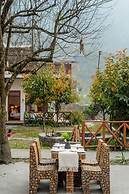 Tirthan Riverside Resort