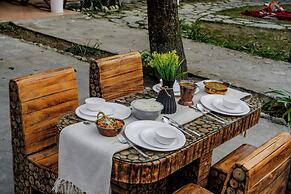 Tirthan Riverside Resort
