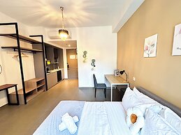 Mossaz by Manhattan Group