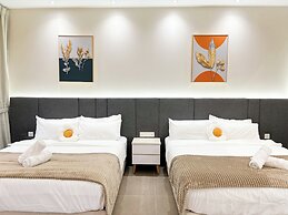 Mossaz by Manhattan Group