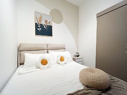 Mossaz by Manhattan Group