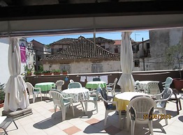 Klaudijas Charming Apartments & Rooms