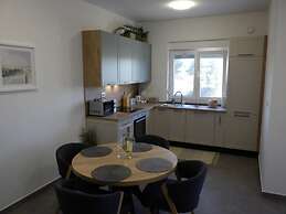 Cozy Apartment Bili