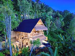 Ayo Hill Villa