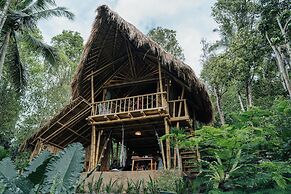 Ayo Hill Villa