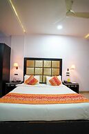 HOTEL FLORET INN
