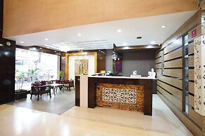 HOTEL FLORET INN