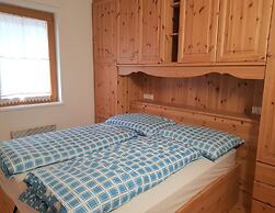 Bright Apartment Near Thermal Springs