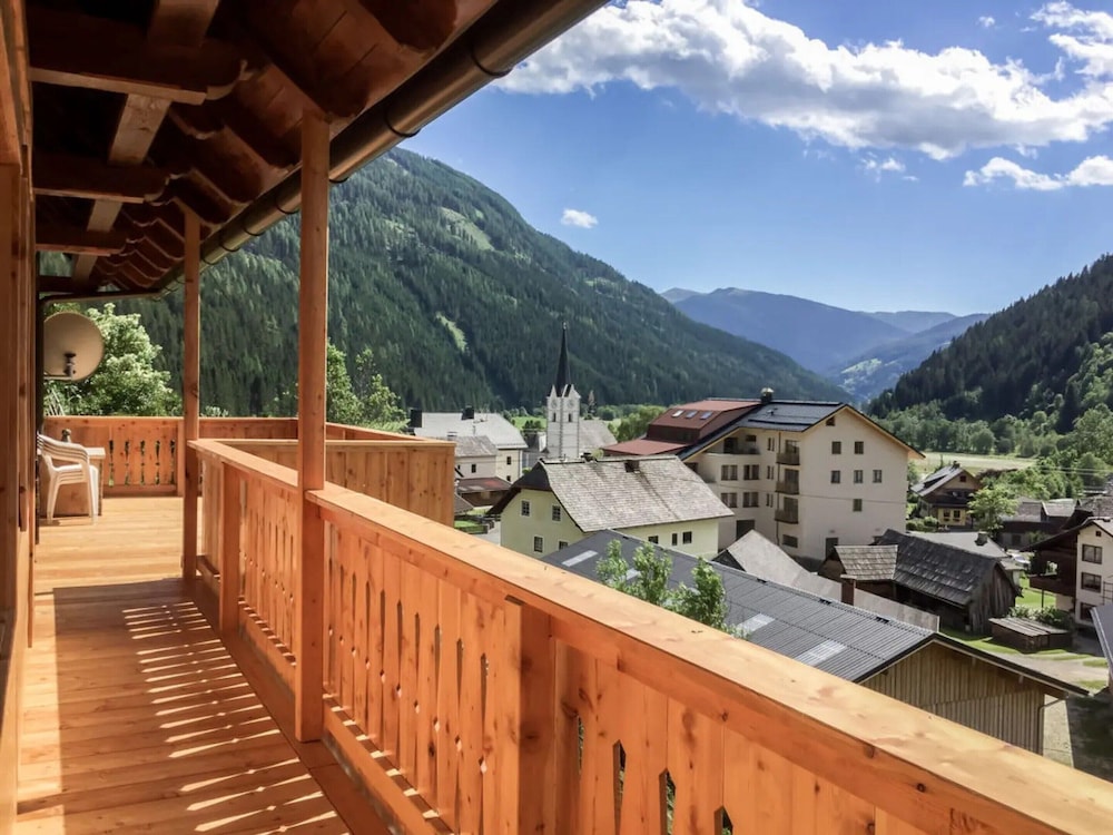 Apartment in Ebene Reichenau With Garden
