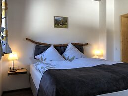 Apartment in Ebene Reichenau With Garden