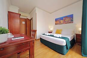 Romulus Rooms