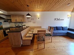 Beautiful Apartment With Balcony