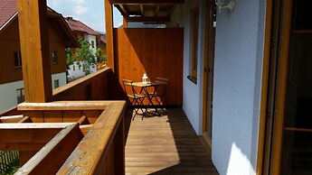 Beautiful Apartment With Balcony