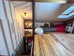 Charming Studio the Heart of the Forest