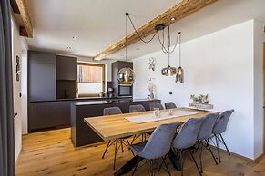 Apartment in Tyrol on the Ski-slope