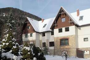 Villa Wellspacher - Renovated 19th Century Villa