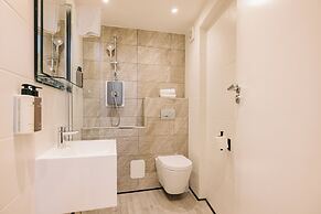Leicester Square 3rd Floor Studio