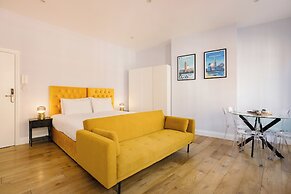 Leicester Square 3rd Floor Studio