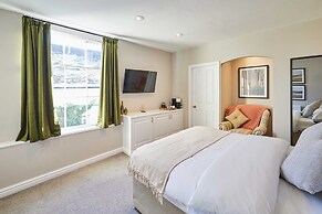Host & Stay The Raven Hotel Rooms