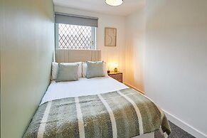 Host Stay Joffre Avenue