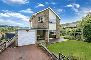 Host Stay Avoca Cottage