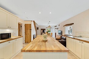 Host Stay The Barn - Upper Farm