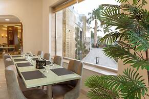 Nile Club Maadi Hotel